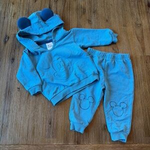 3/20$ Disney Baby Blue Matching Set with Mickey Mouse size 12 months